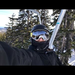 Meet your Posher, Cole